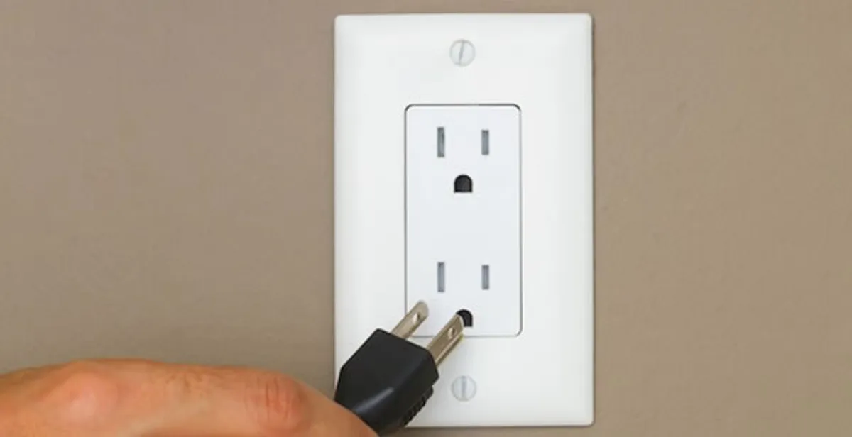gfc outlets service demonstrating proper testing and use of ground fault circuit interrupter outlet in Staten Island, NY