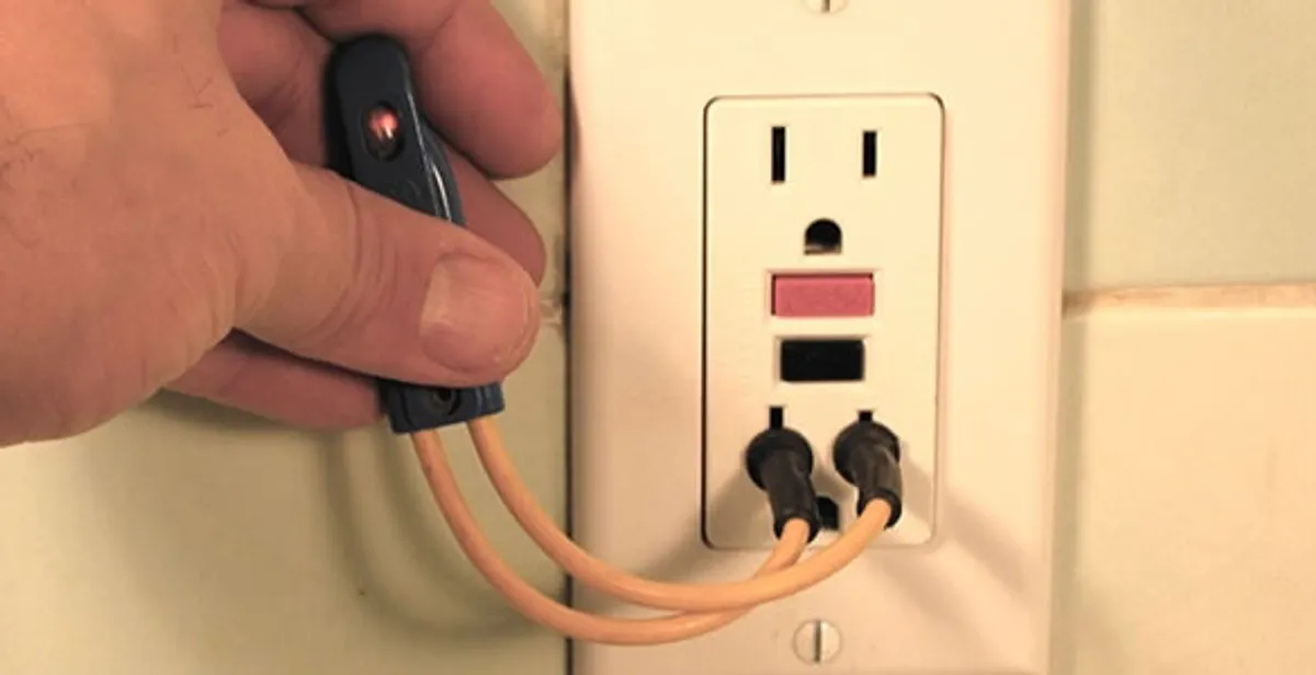 gfci circuits service testing ground fault circuit interrupter outlet to ensure electrical protection in Staten Island, NY